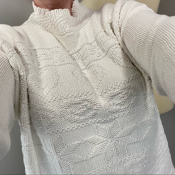 Vintage 90's White Stag Mock-Neck Ivory Sweater - Picture 10 of 12